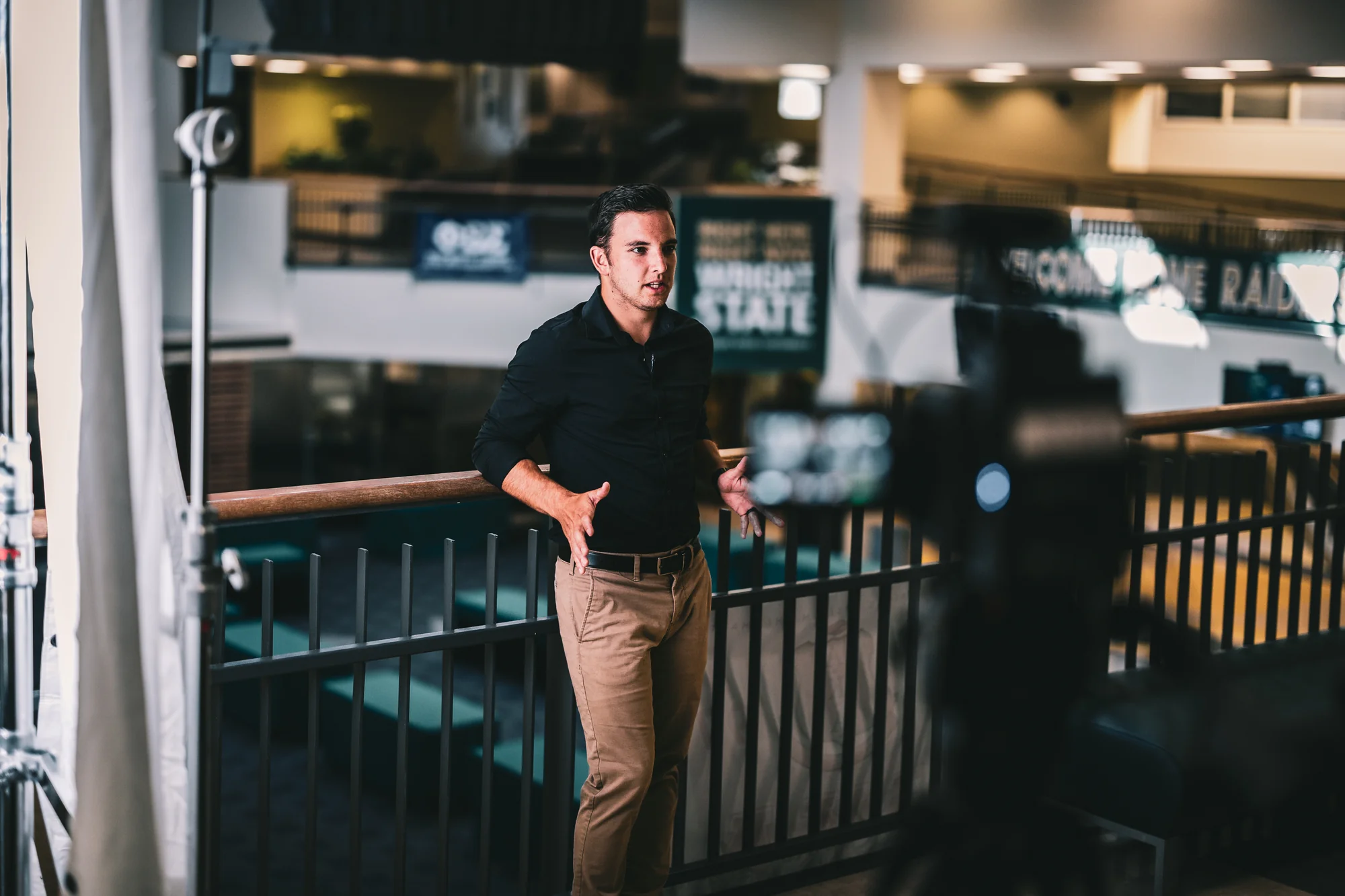 Vigilante Media founder Carlos Estrada at work