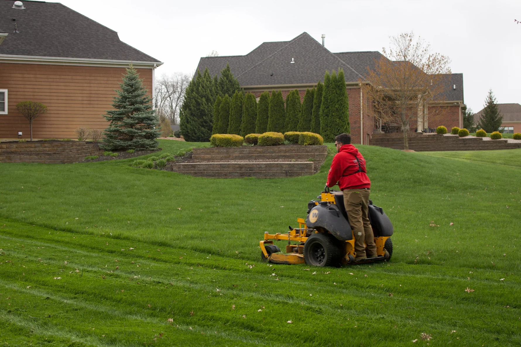 Wright Choice Landscaping — social media client of Vigilante Media
